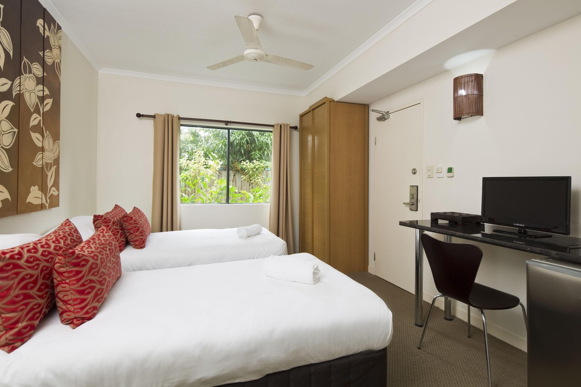 Mango Lagoon Resort & Wellness Spa Palm Cove Exteriör bild