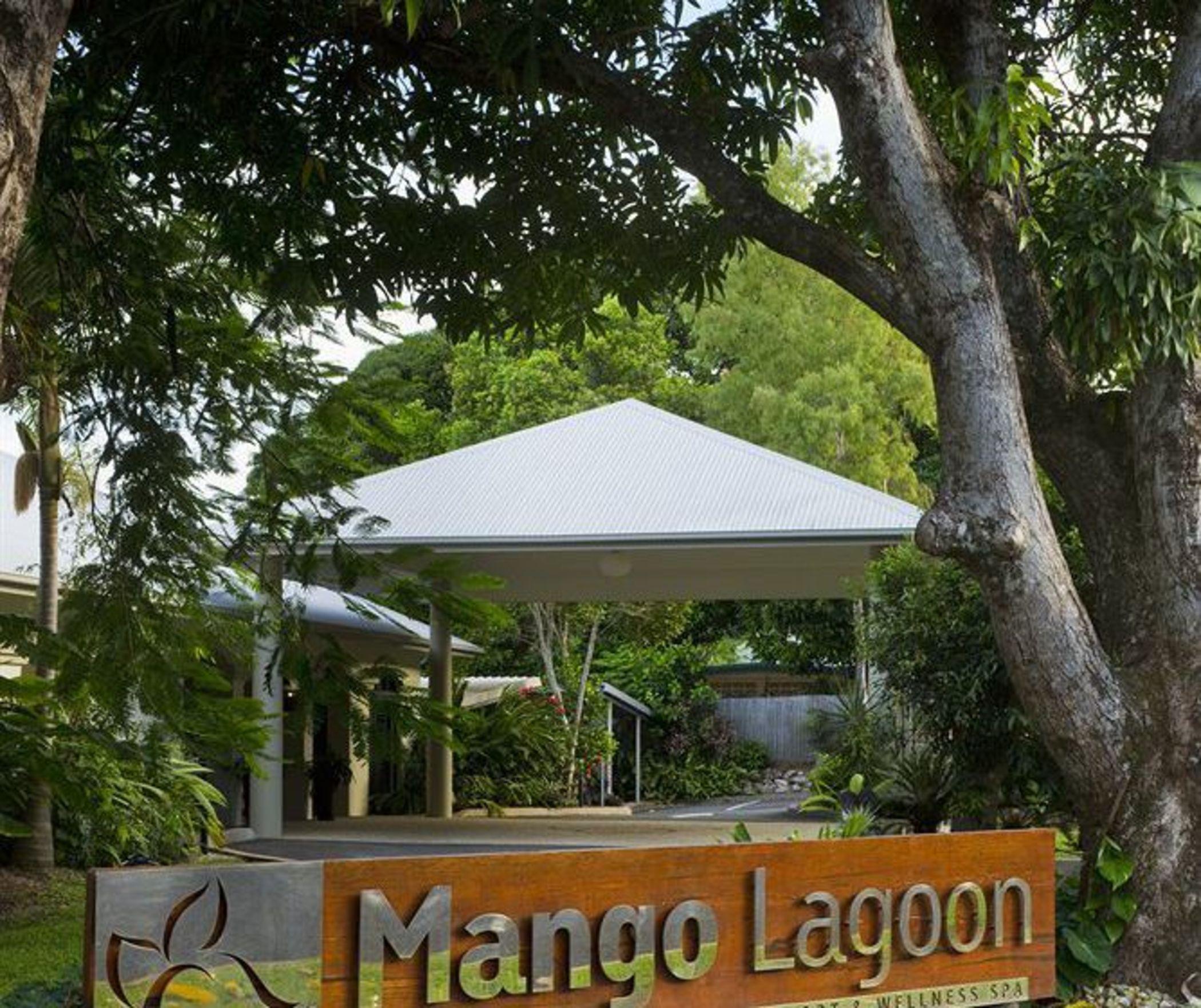 Mango Lagoon Resort & Wellness Spa Palm Cove Exteriör bild